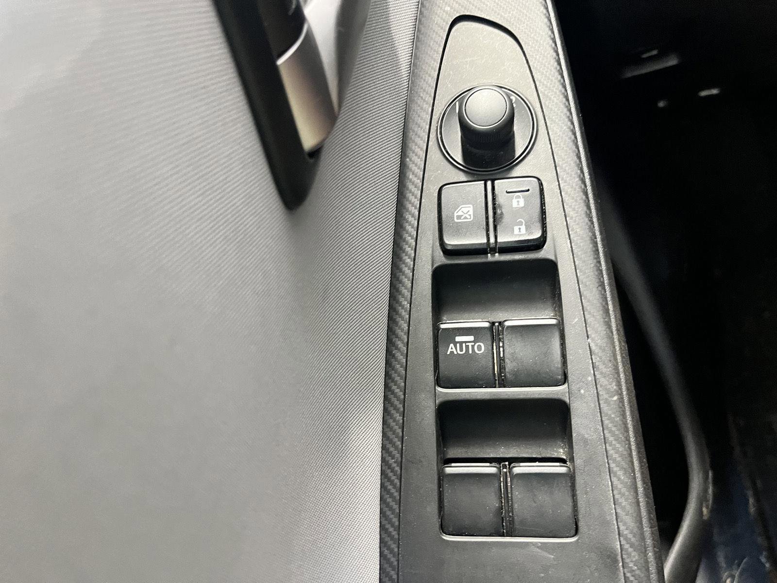 Used 2019 Toyota Yaris LE FWD image 22