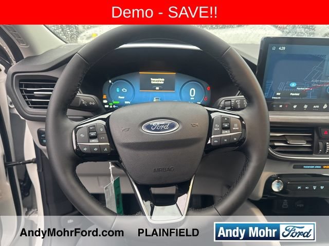 New 2025 Ford Escape SE w/ PHEV Premium Package FWD image 22
