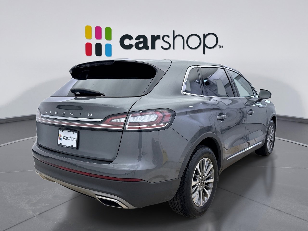 Used 2022 Lincoln Nautilus AWD w/ Premium Package image 5