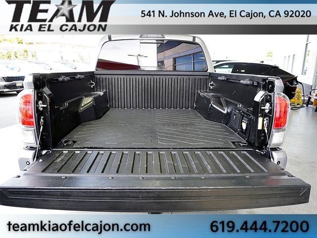 Used 2021 Toyota Tacoma TRD Off-Road w/ Technology Package image 14