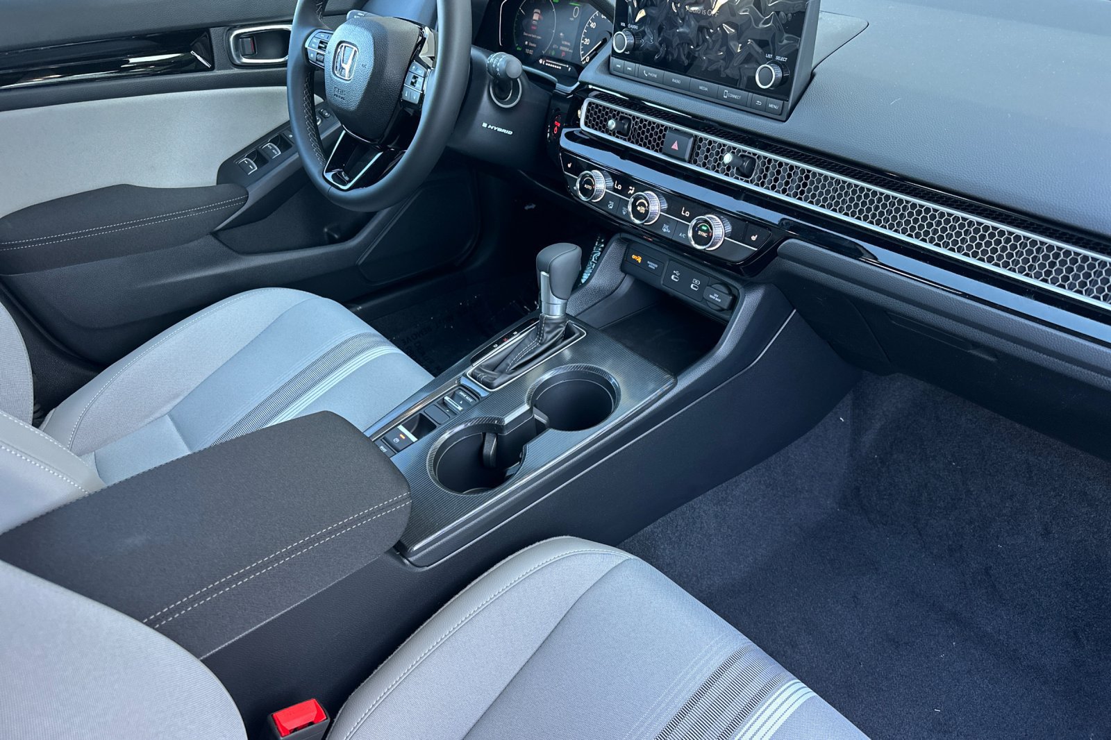 New 2026 Honda Civic Sport image 17