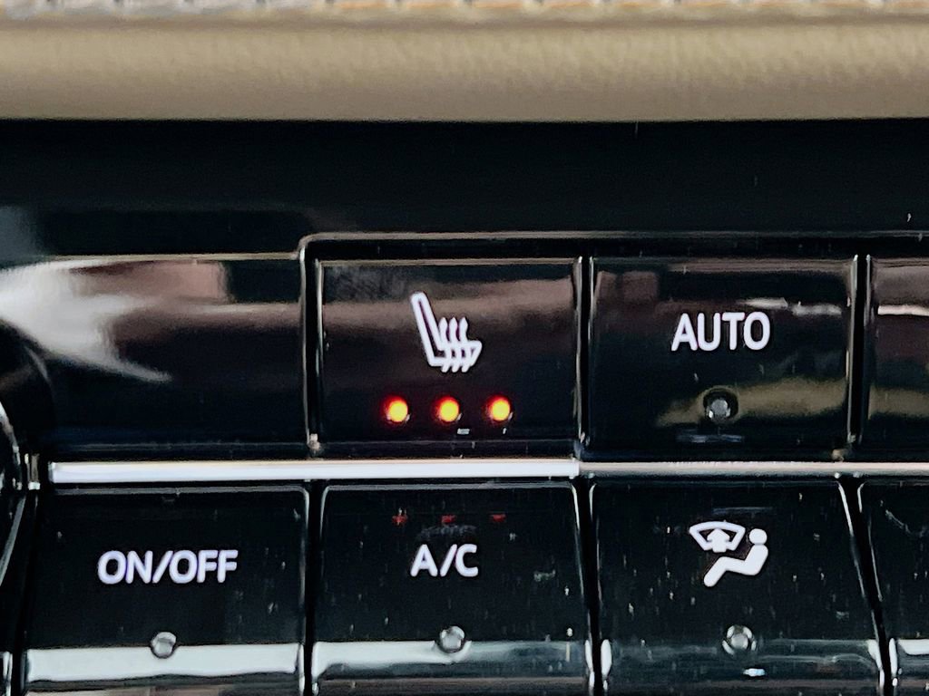 New 2026 Chevrolet Equinox ACTIV w/ Safety and Technology Package image 20