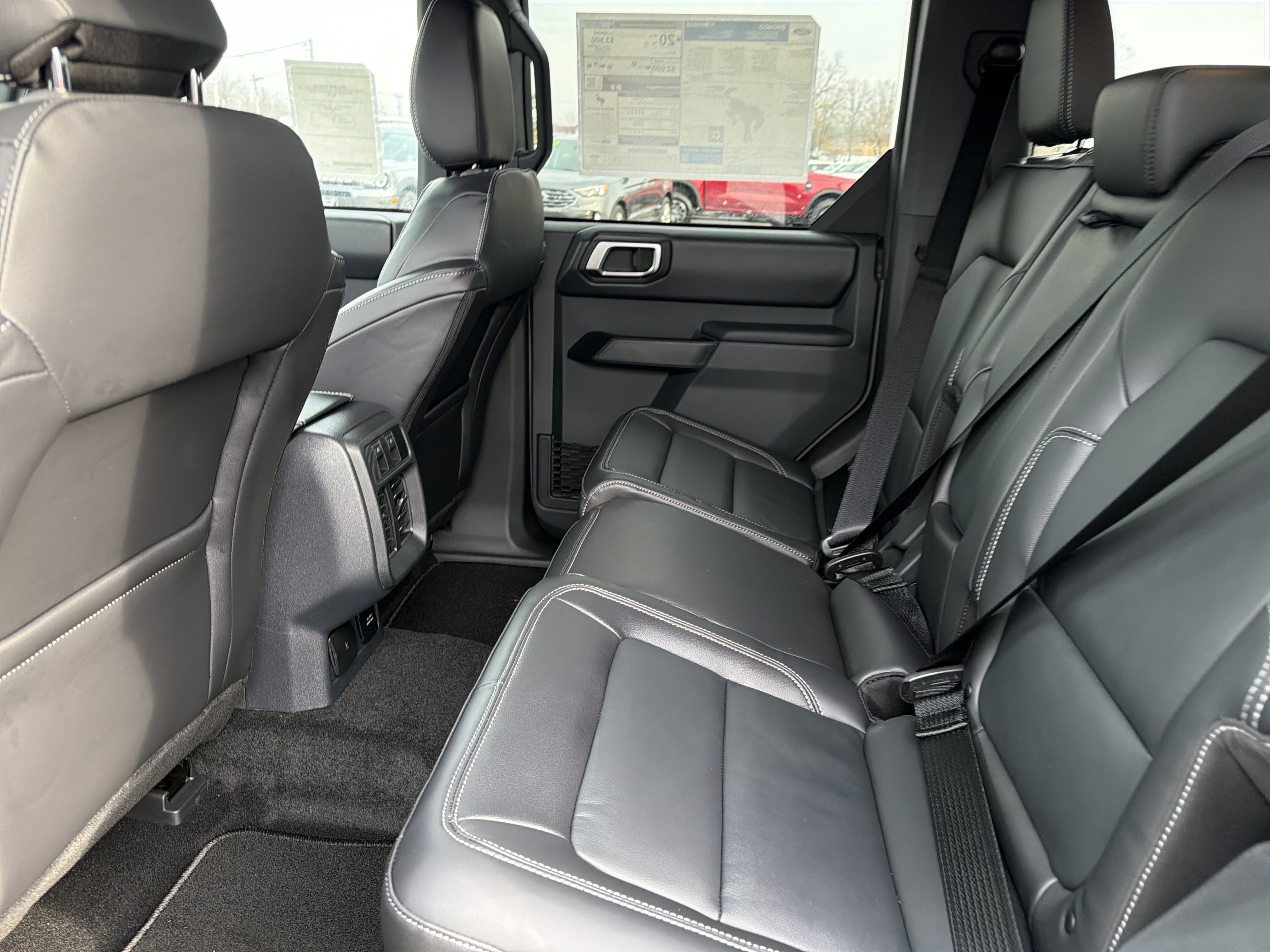 New 2025 Ford Bronco Outer Banks image 13