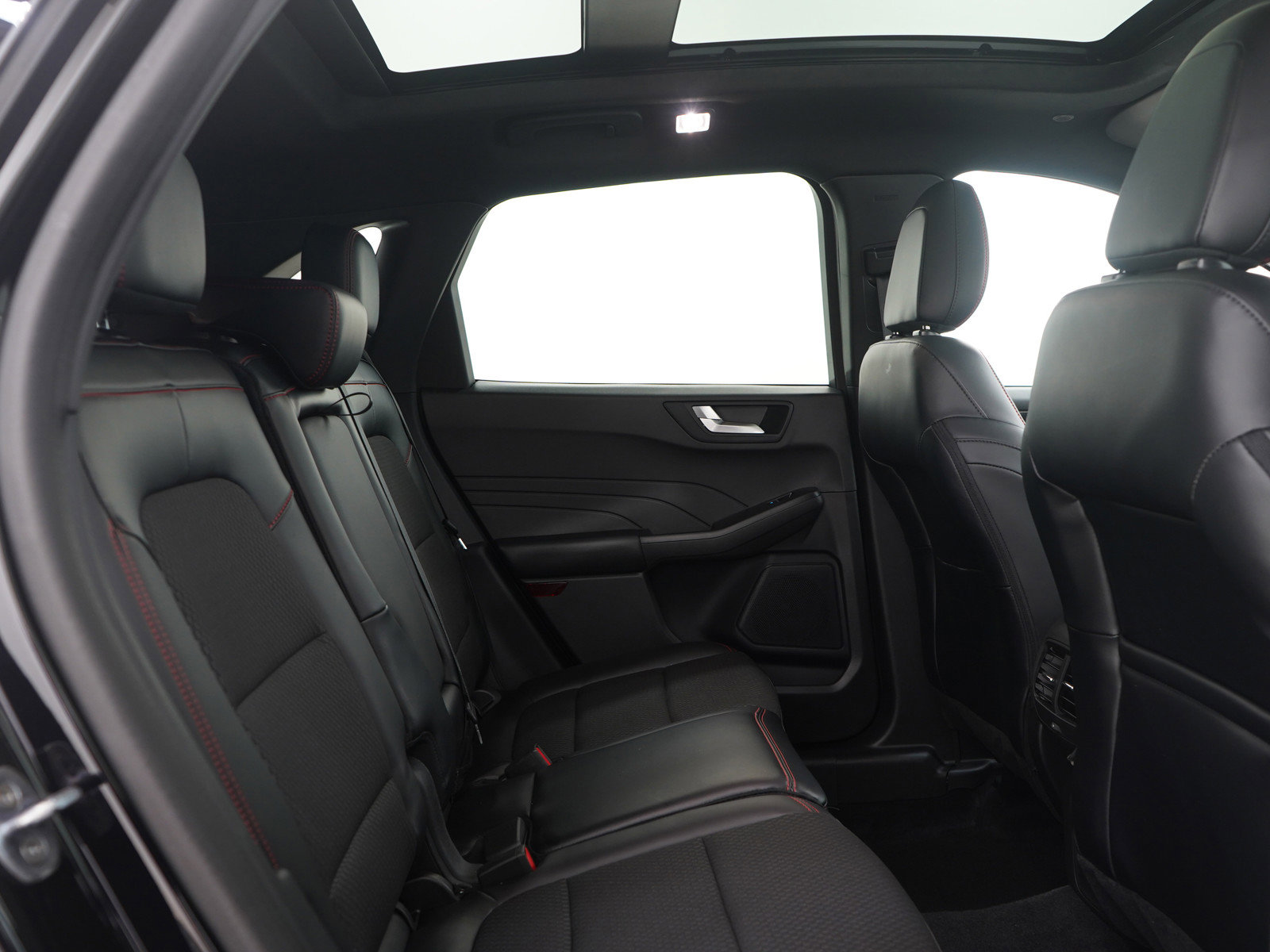 Used 2023 Ford Escape ST-Line w/ Tech Pack #1 image 14