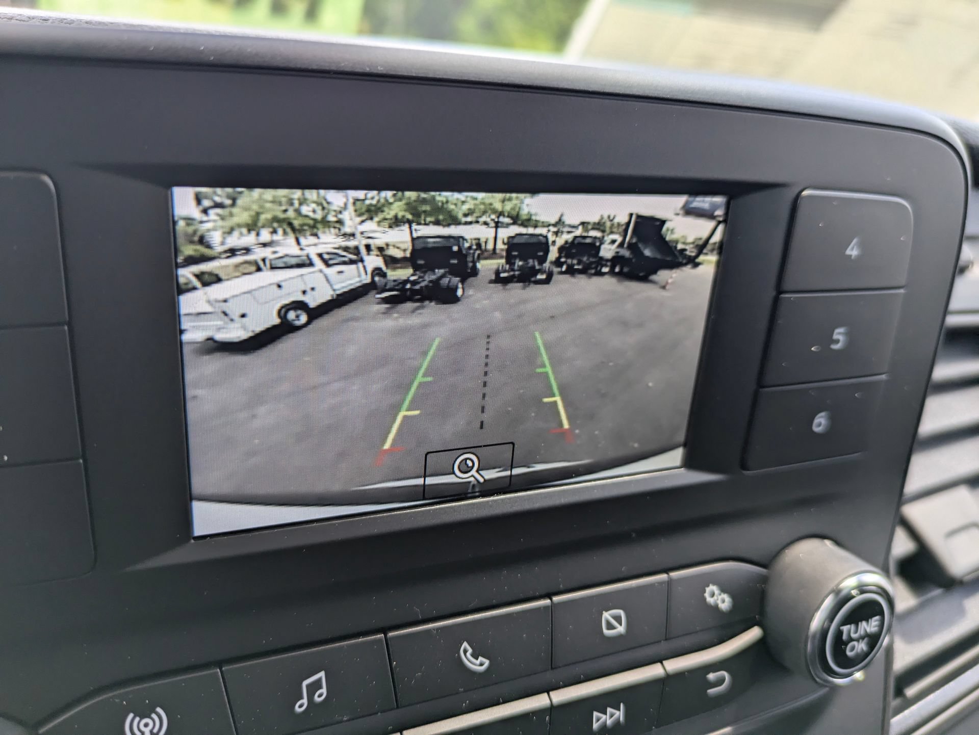 New 2025 Ford Transit 250 148 Medium Roof w/ Load Area Protection Package RWD image 21