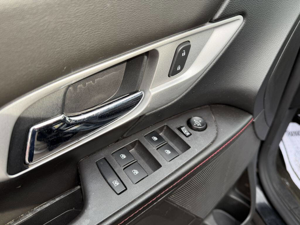 Used 2015 GMC Terrain SLE image 9