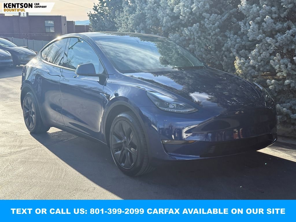 Used 2024 Tesla Model Y Long Range image 11
