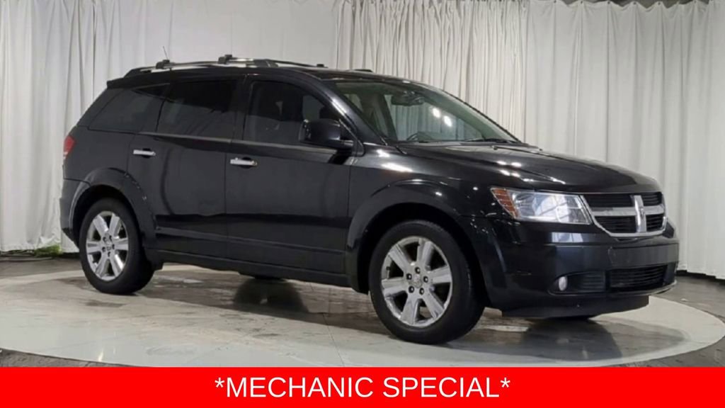 Used 2010 Dodge Journey R/T w/ Navigation & Sound Group I image 2
