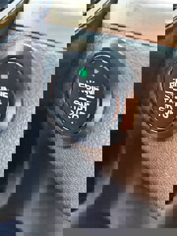 Used 2020 Ford Escape SE image 20