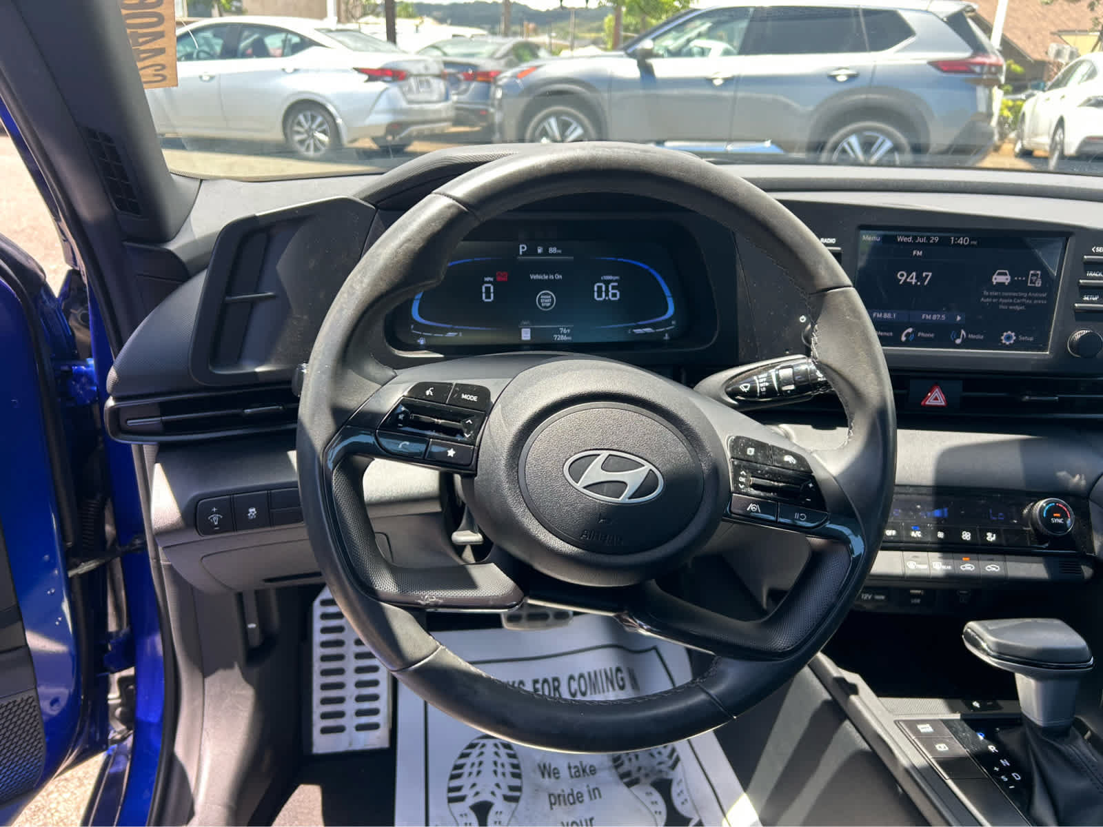 Used 2025 Hyundai Elantra Sport FWD image 6