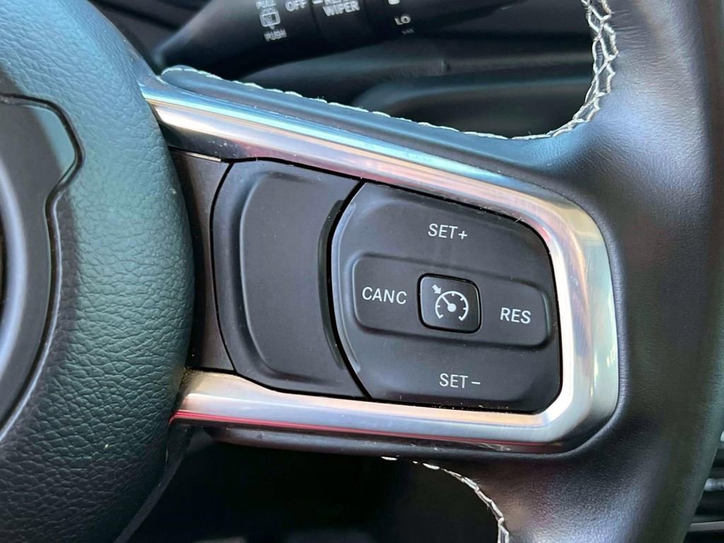 Certified 2022 Jeep Wrangler Unlimited Sahara image 20