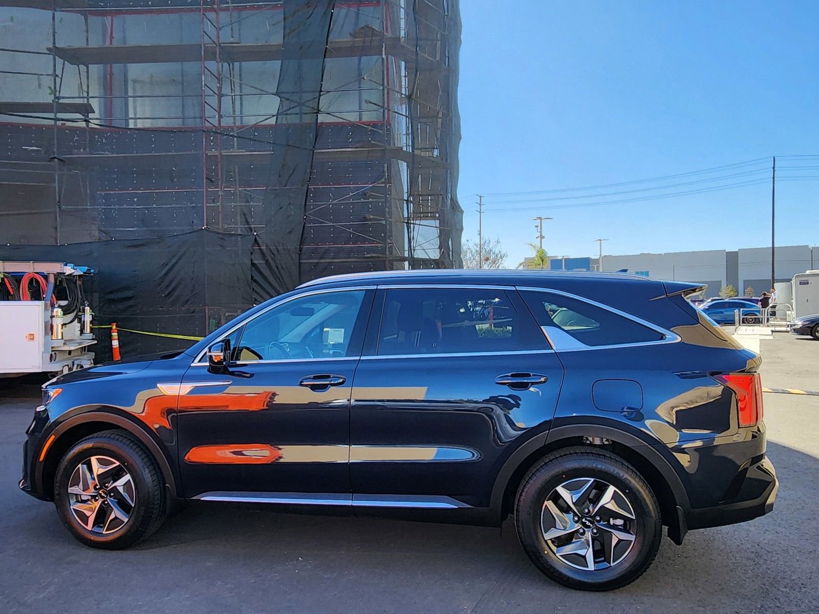 Used 2023 Kia Sorento EX image 28