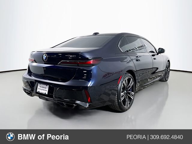 Used 2024 BMW 760i xDrive w/ Executive Package image 7