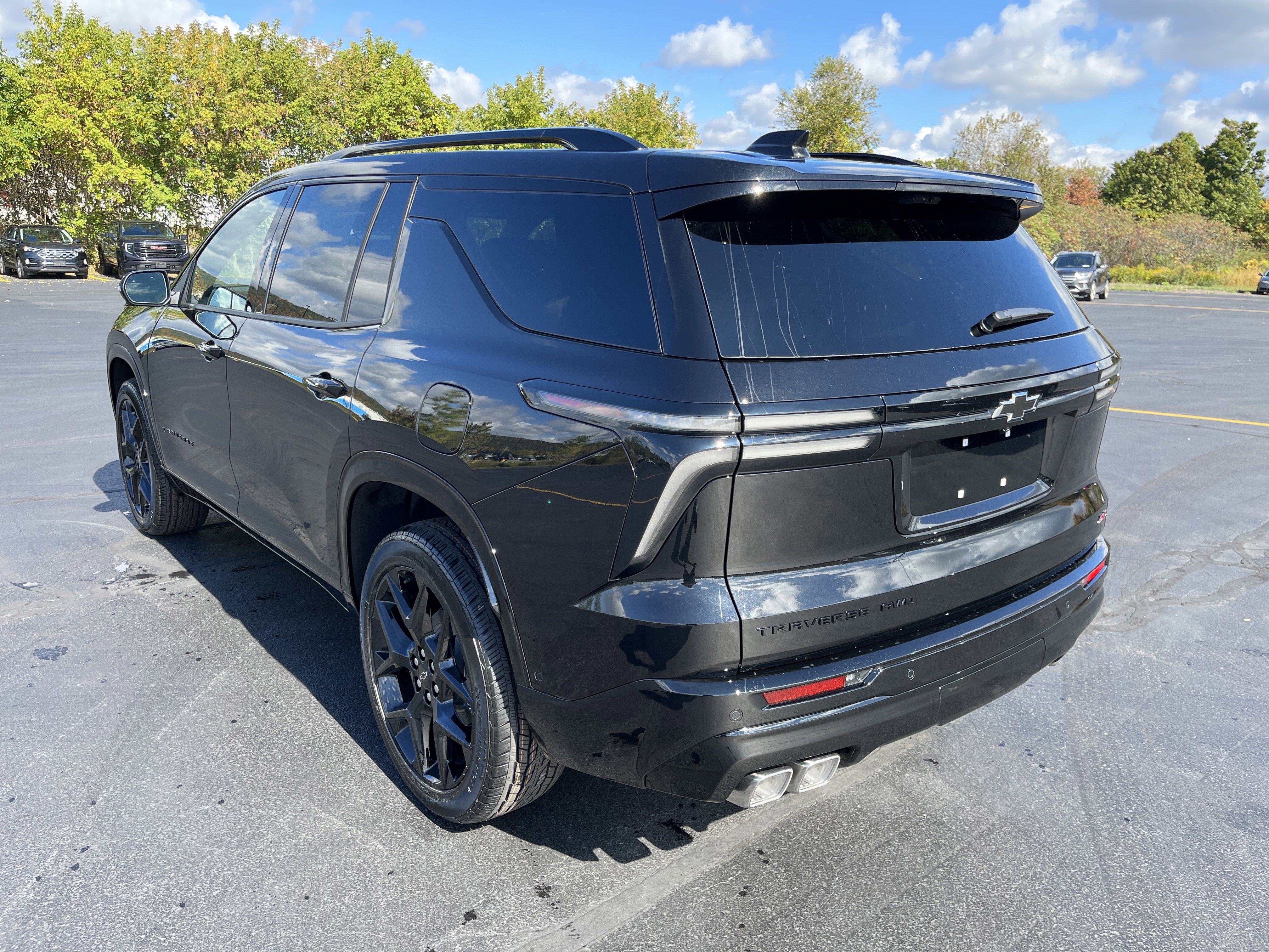 New 2026 Chevrolet Traverse RS image 32