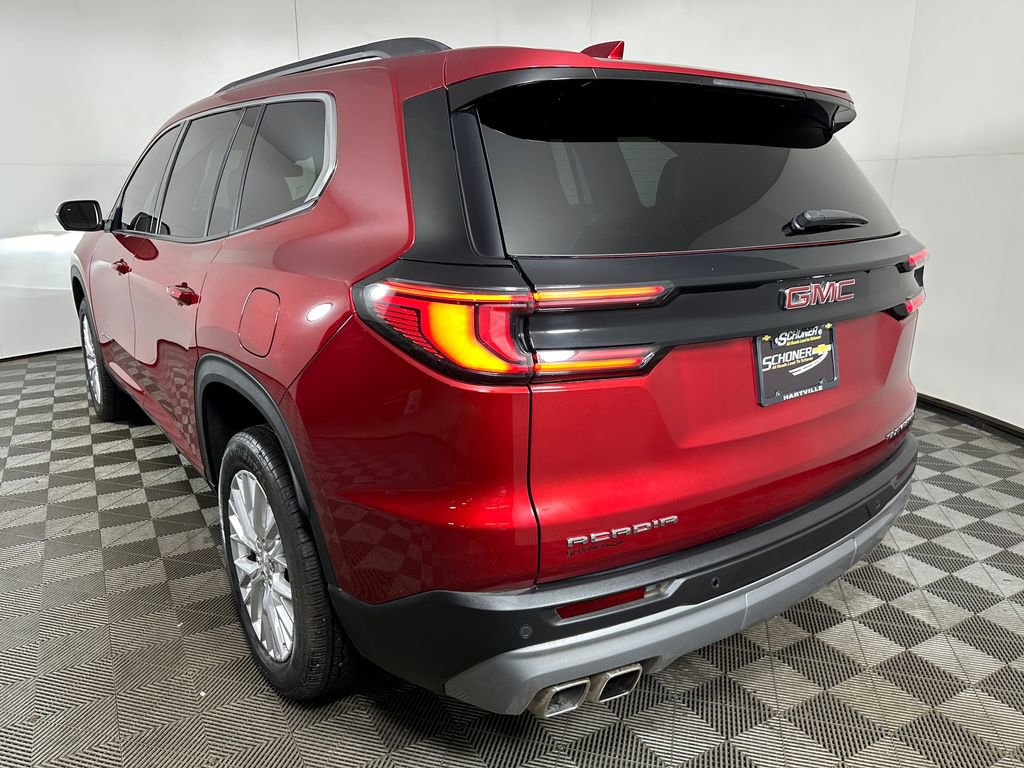 Used 2024 GMC Acadia Elevation image 3