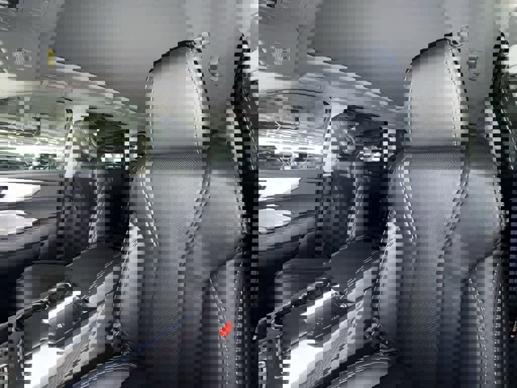 Used 2023 Acura MDX SH-AWD w/ Technology Package image 14