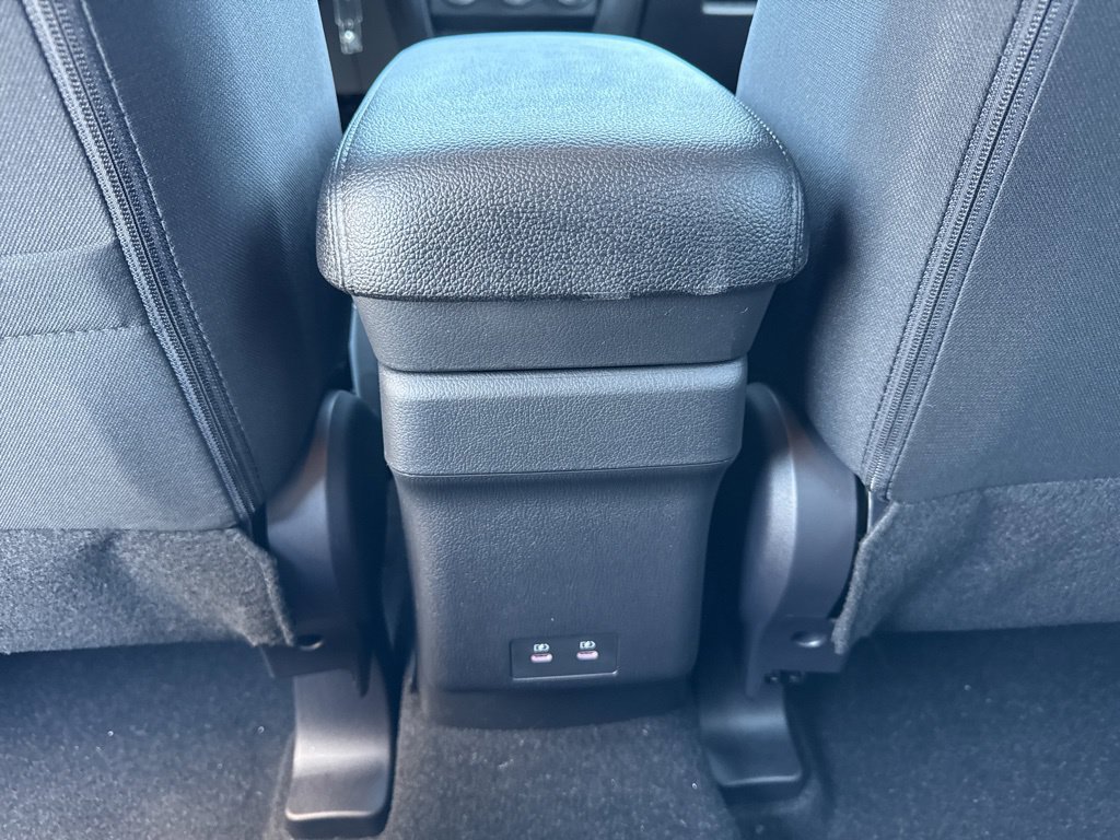 New 2027 Mitsubishi Outlander Sport LE FWD image 25