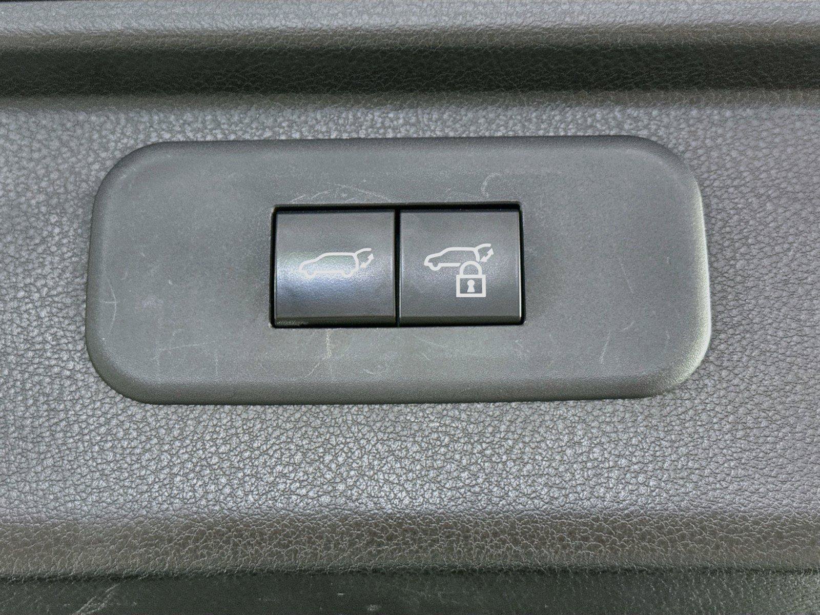 Certified 2025 Toyota Grand Highlander FWD image 39
