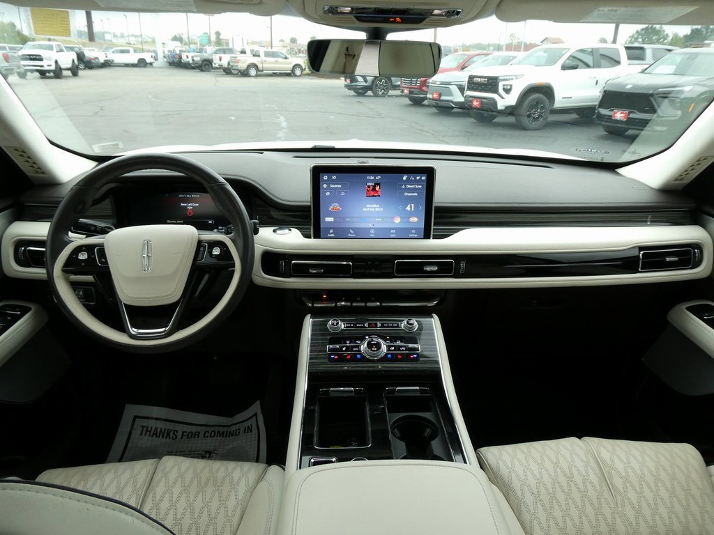 Used 2023 Lincoln Aviator Black Label Grand Touring w/ Class IV Trailer Tow Package image 24