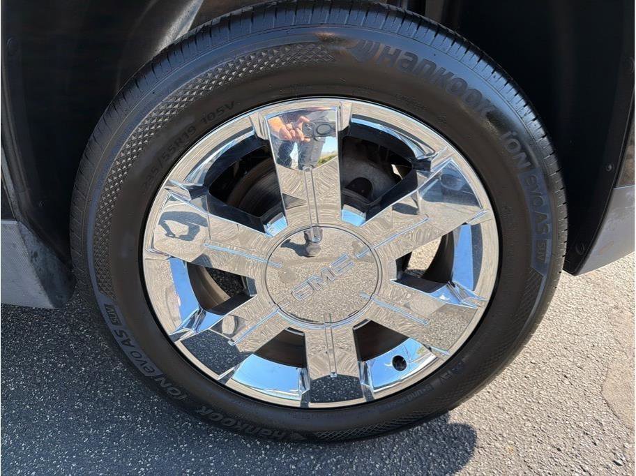 Used 2015 GMC Terrain SLT image 26