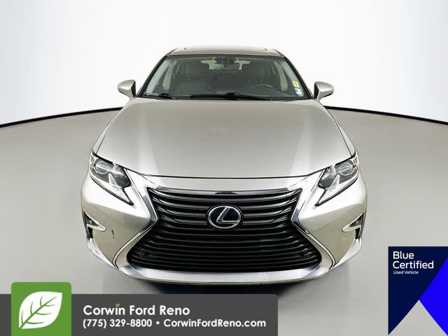 Used 2016 Lexus ES 300h image 2