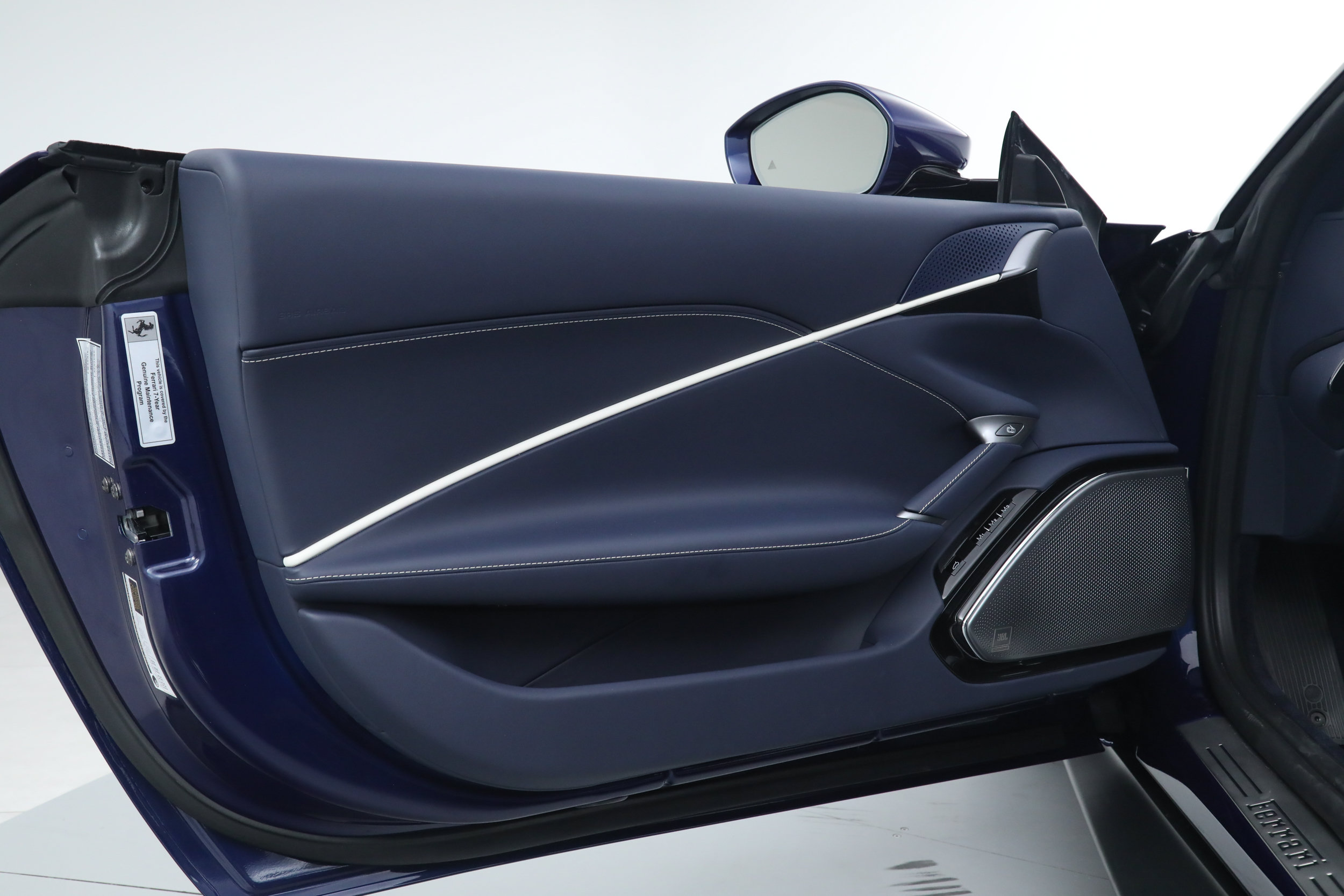 Certified 2026 Ferrari Roma Spider RWD image 25