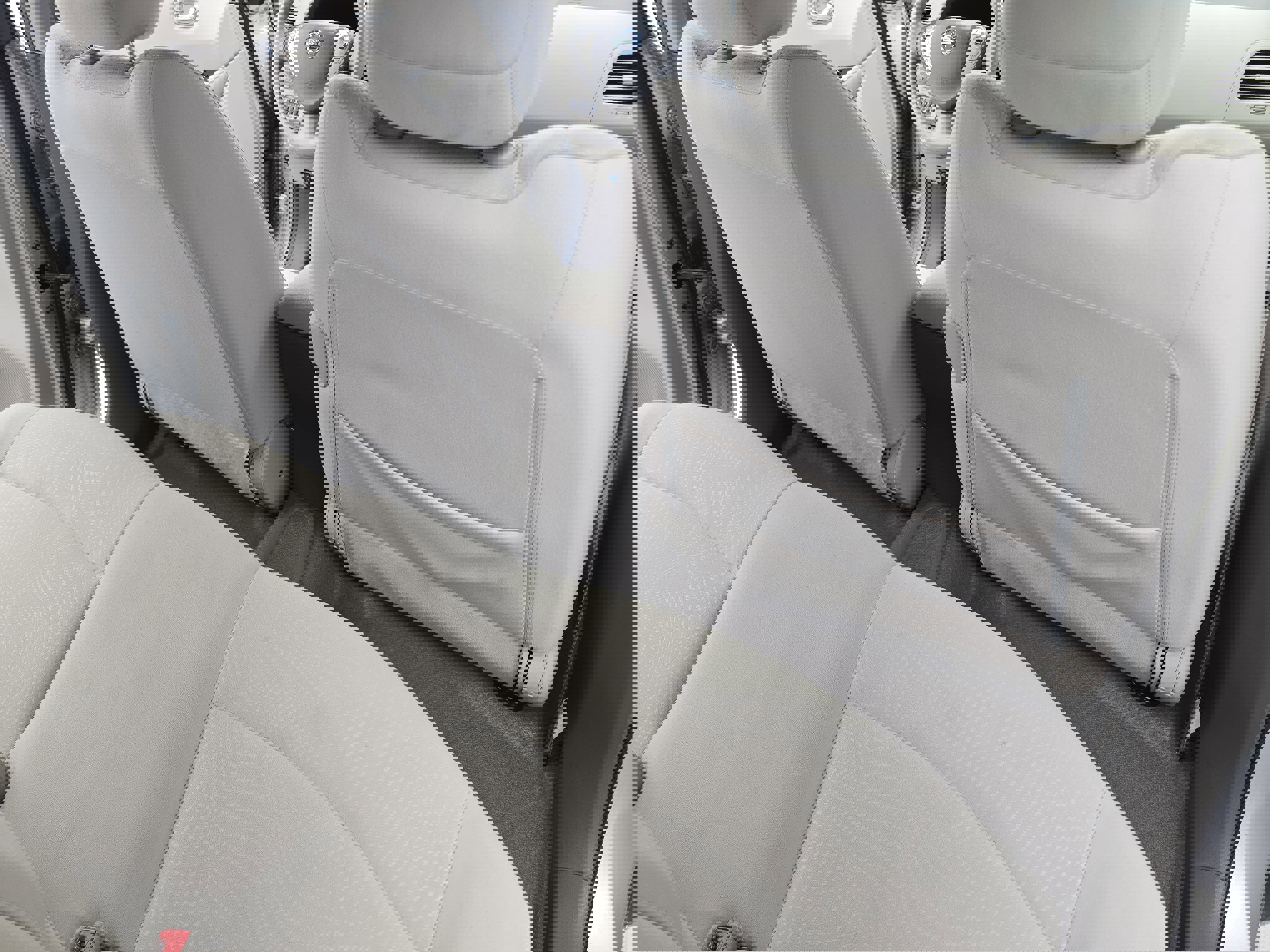 Used 2012 Nissan Leaf SL image 11