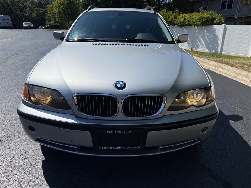 Used 2003 BMW 325i Wagon image 11