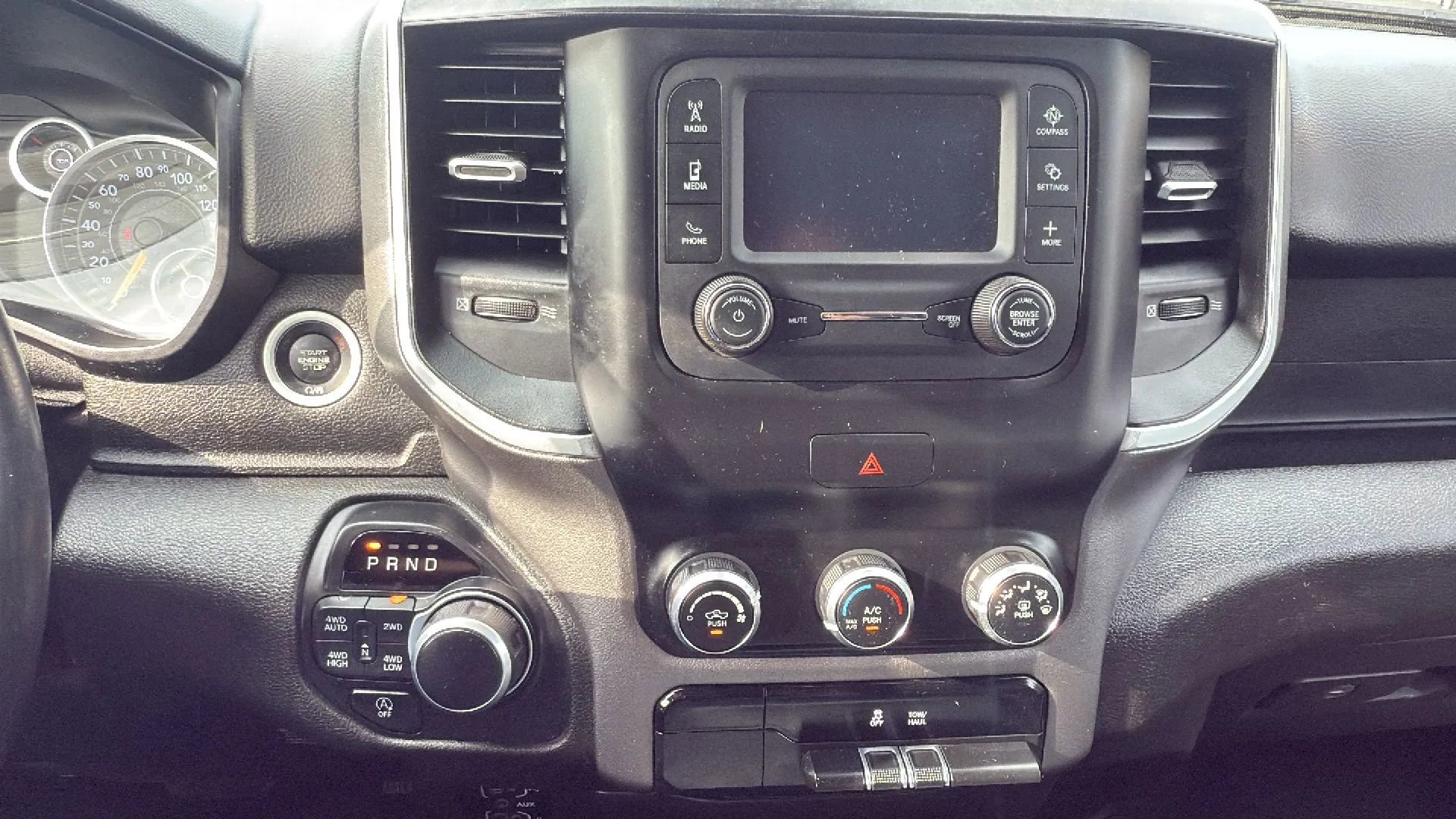 Used 2019 RAM 1500 Big Horn AWD/4WD image 17