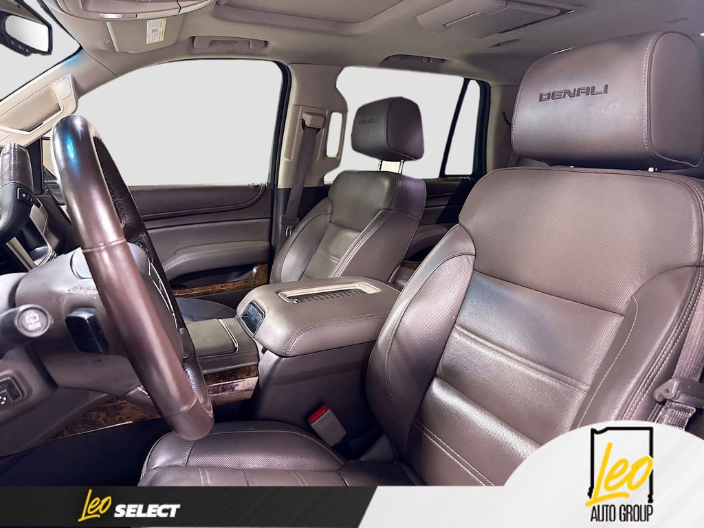 Used 2016 GMC Yukon Denali w/ Open Road Package image 22