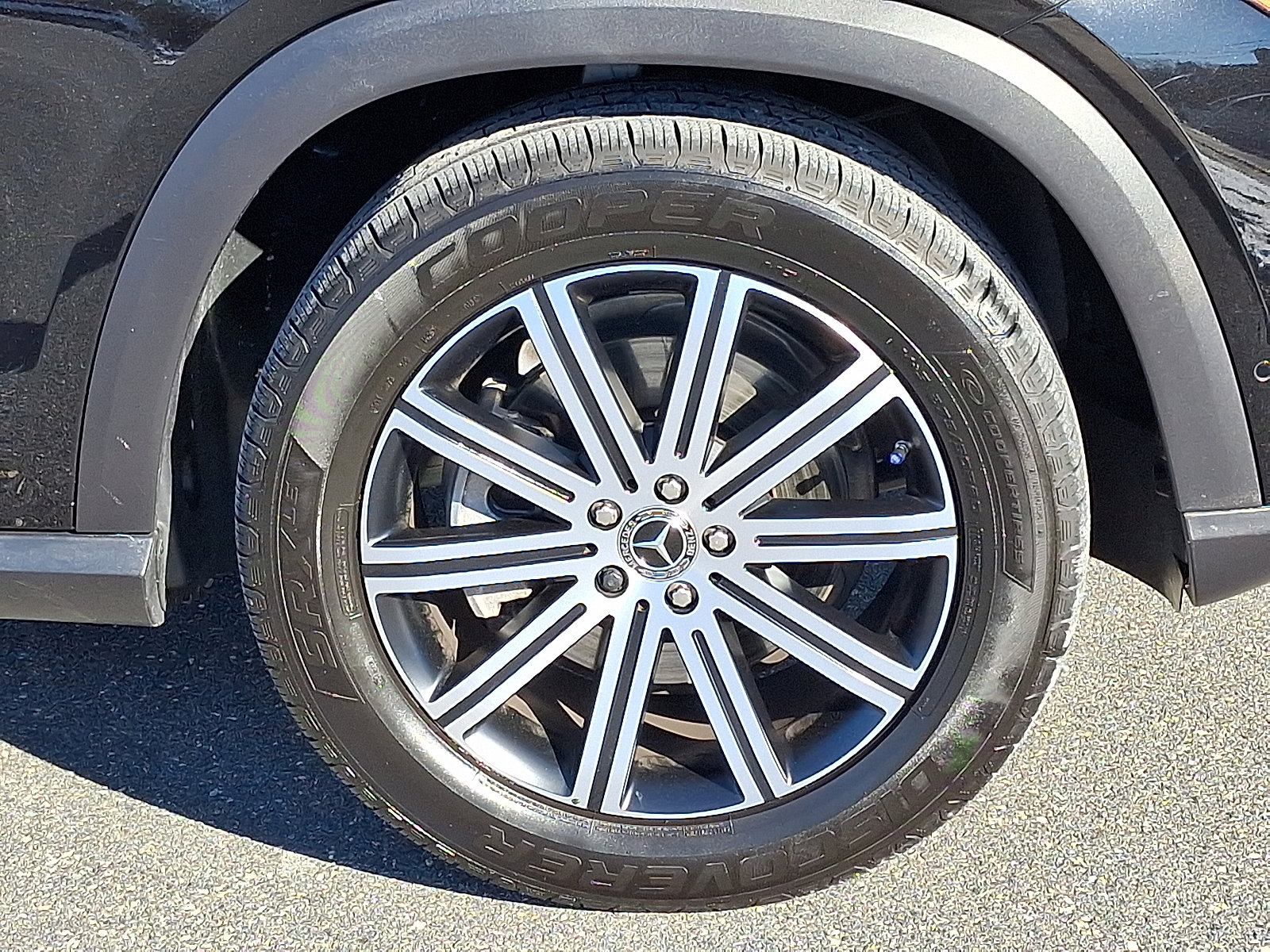 Certified 2026 Mercedes-Benz GLE 350 4MATIC image 8