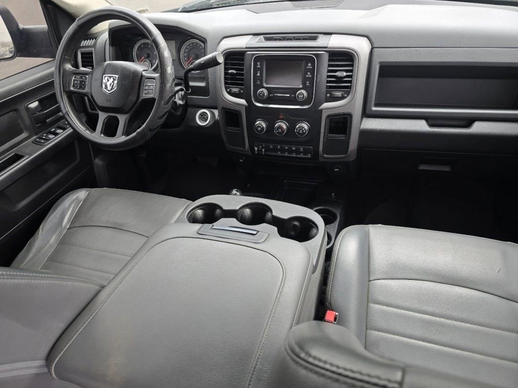 Used 2017 RAM 2500 Tradesman w/ Chrome Appearance Group image 17