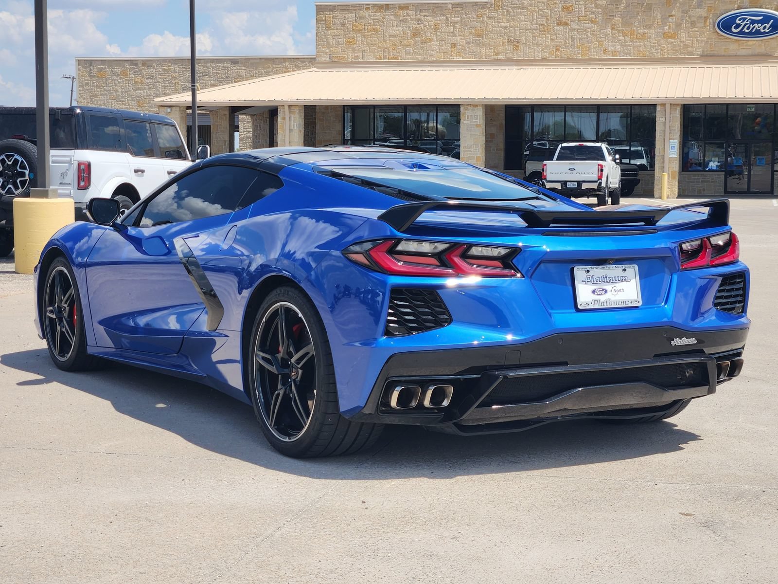 Used 2021 Chevrolet Corvette Stingray Preferred Cpe w/ 2LT RWD image 4
