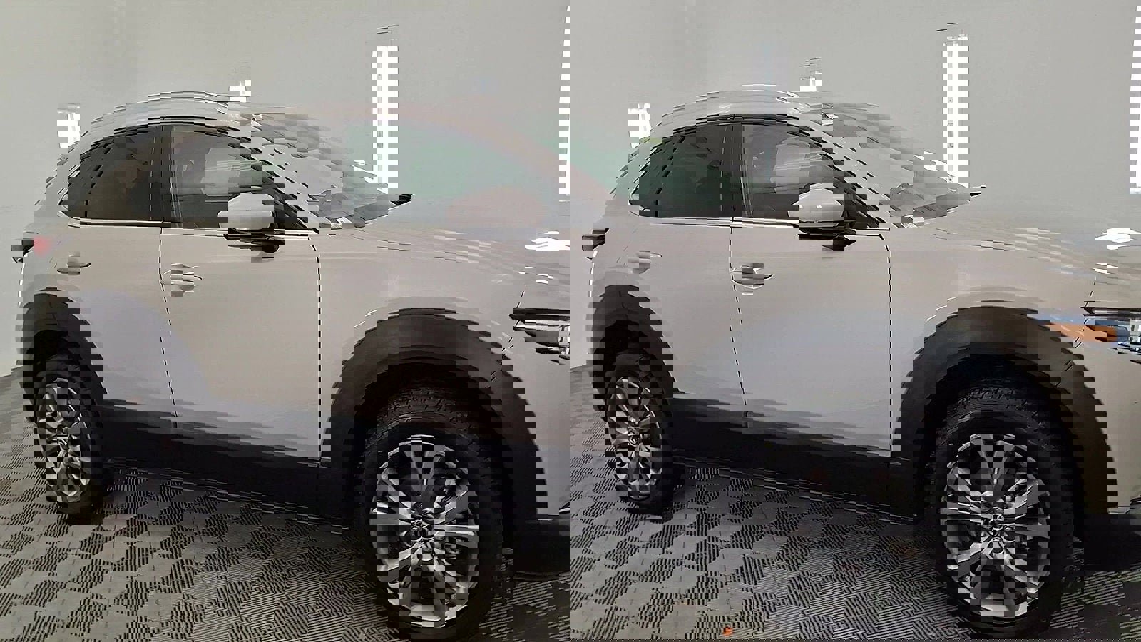 Used 2024 MAZDA CX-30 AWD 2.5 S w/ Premium Package image 6