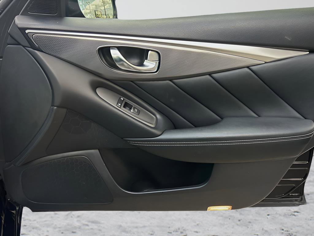 Used 2016 INFINITI Q50 Premium w/ 2.0T Premium Plus Package image 31