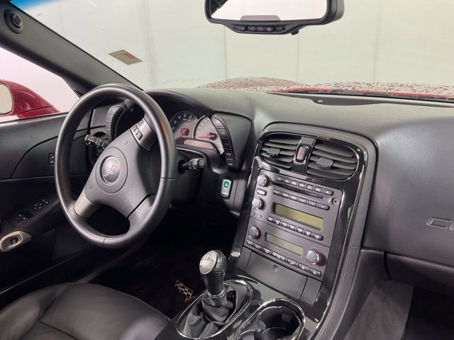 Used 2009 Chevrolet Corvette Coupe RWD image 21