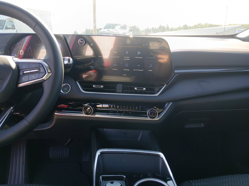 New 2027 Chevrolet Equinox LT AWD/4WD image 19