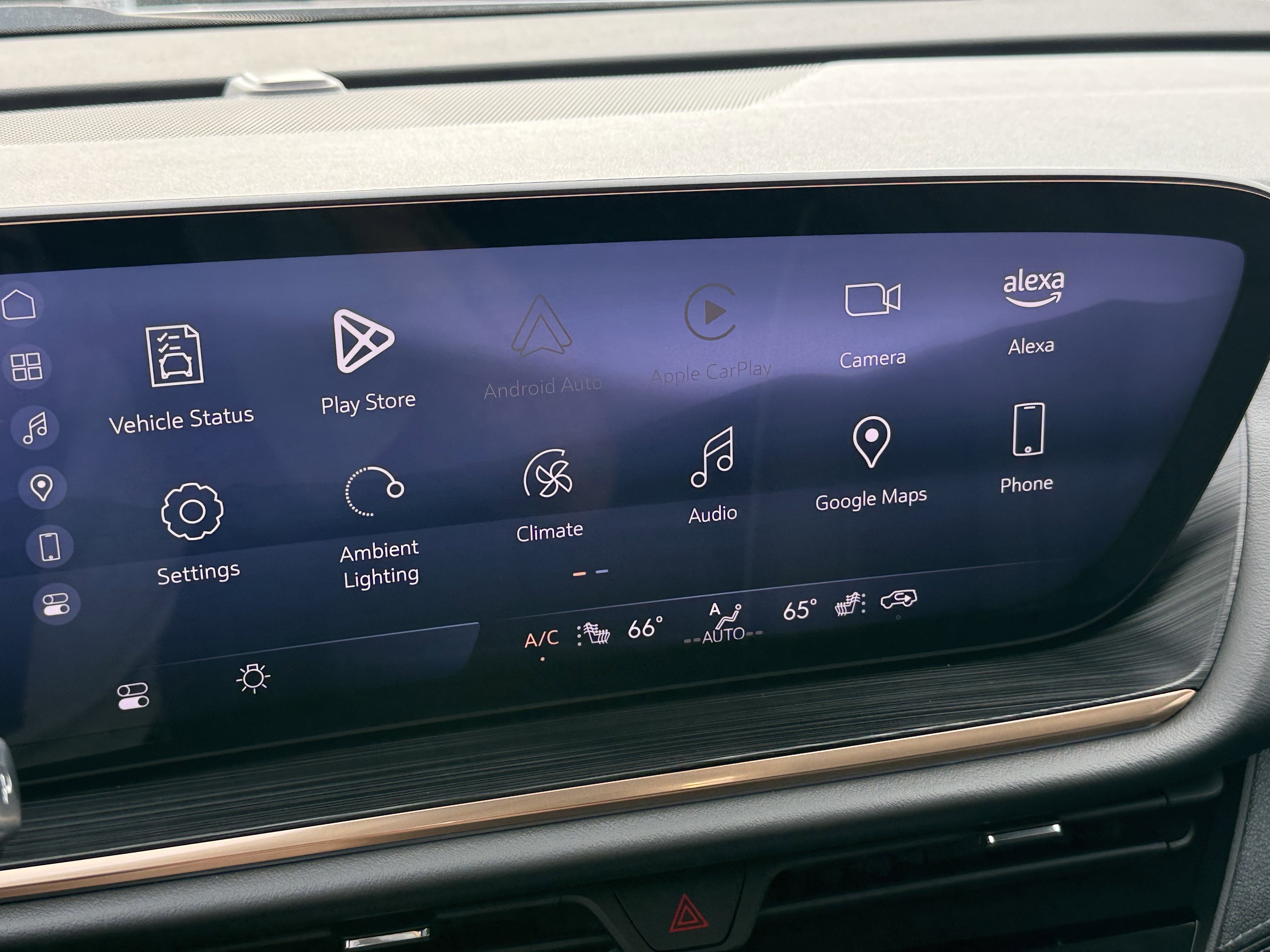 Used 2024 Buick Envision Avenir image 19