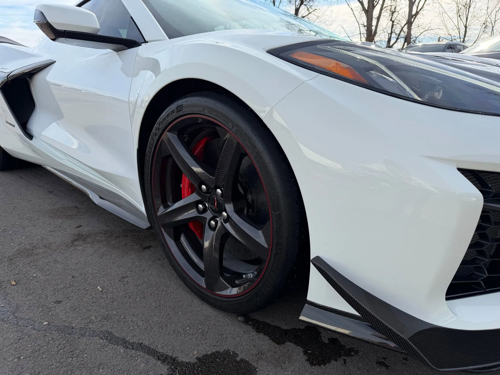 Used 2024 Chevrolet Corvette Z06 w/ Z07 Performance Package image 17