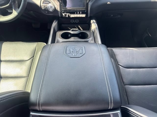 Used 2025 RAM 1500 Laramie w/ Sport Appearance Package AWD/4WD image 13