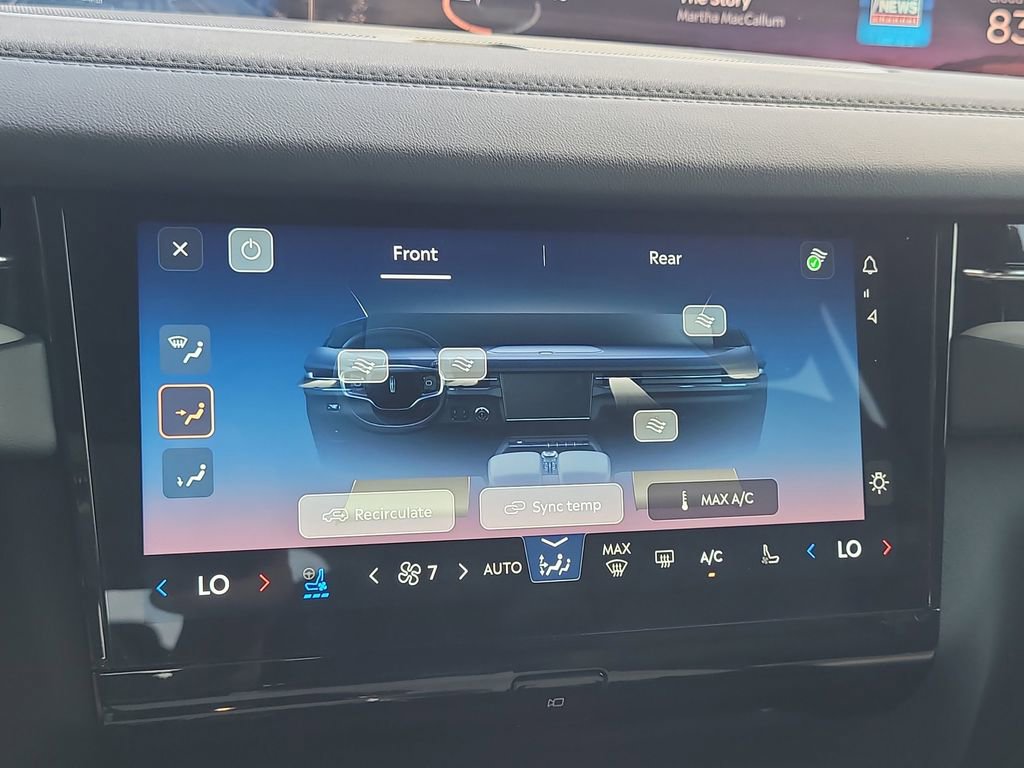 Used 2025 Lincoln Navigator Reserve w/ Jet Appearance Package image 26