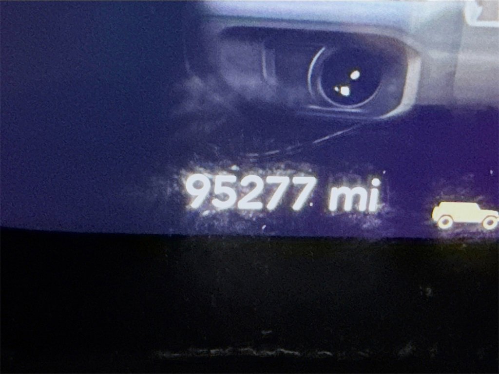 Used 2019 Jeep Wrangler Unlimited Sport S image 5