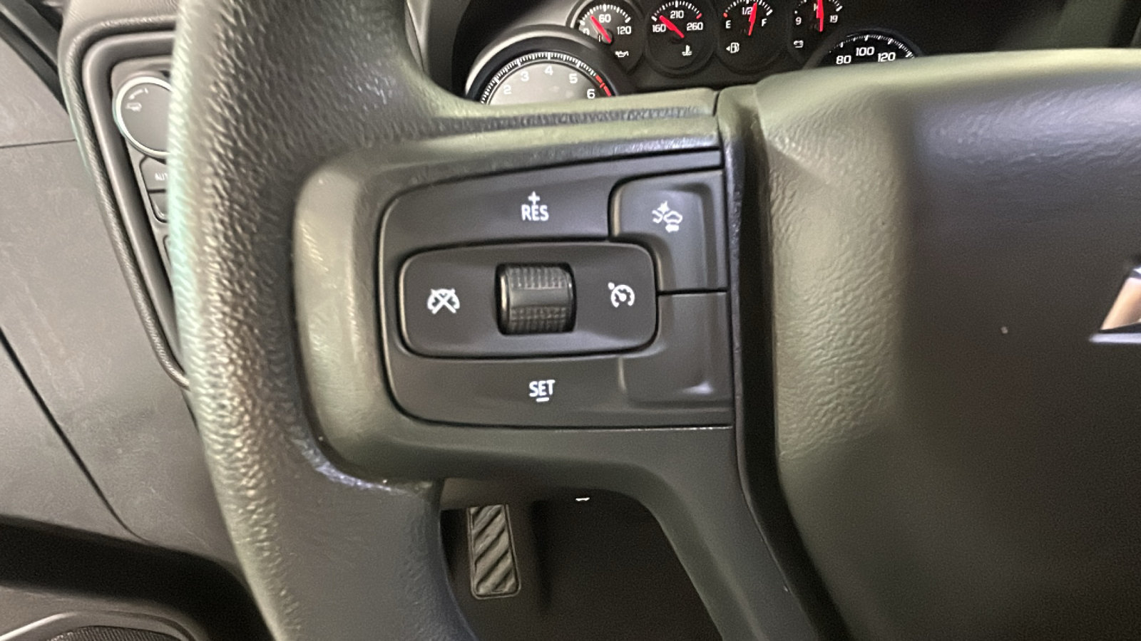 Used 2024 Chevrolet Silverado 1500 Custom w/ LPO, Dark Essentials Package AWD/4WD image 18