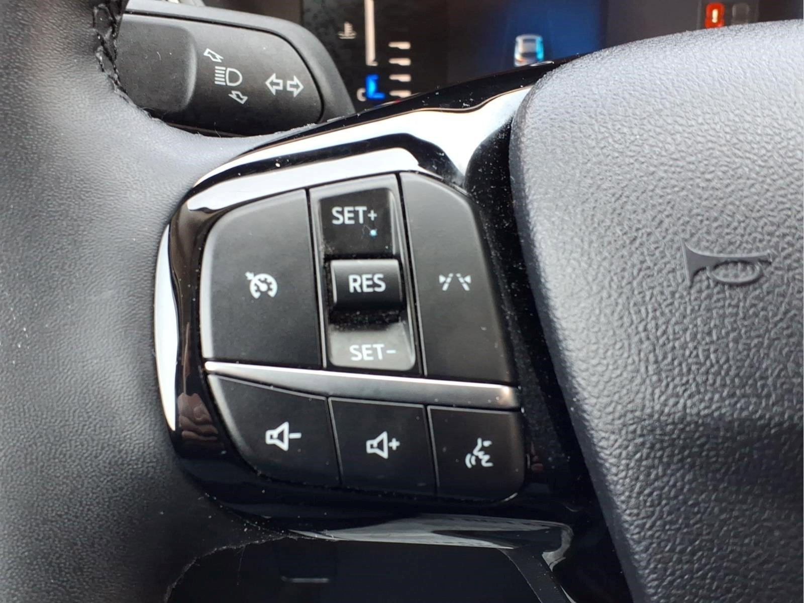 Certified 2024 Ford Escape Active image 25