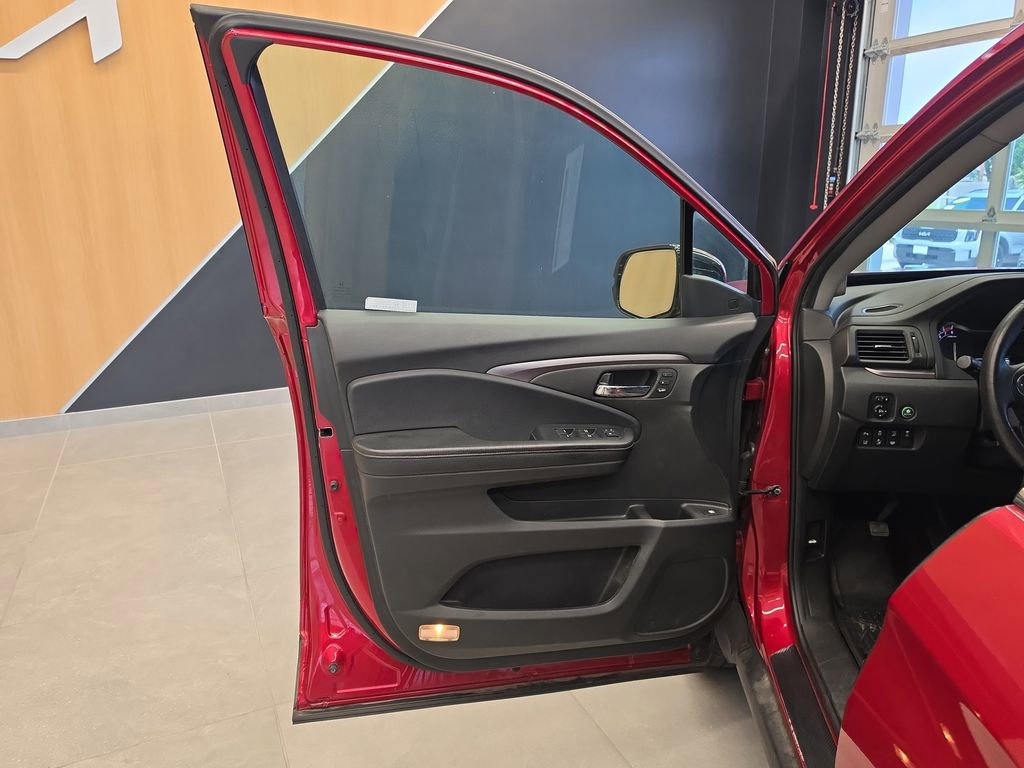Used 2022 Honda Ridgeline RTL-E image 14