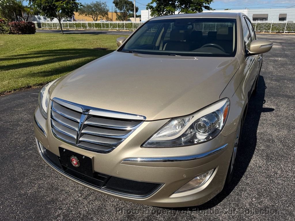 Used 2012 Hyundai Genesis 3.8 w/ Premium Pkg image 16
