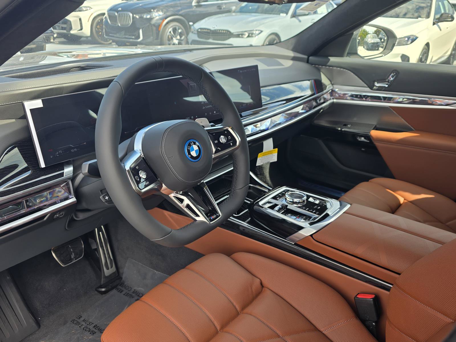 New 2026 BMW 750e xDrive w/ Premium Package AWD/4WD image 16