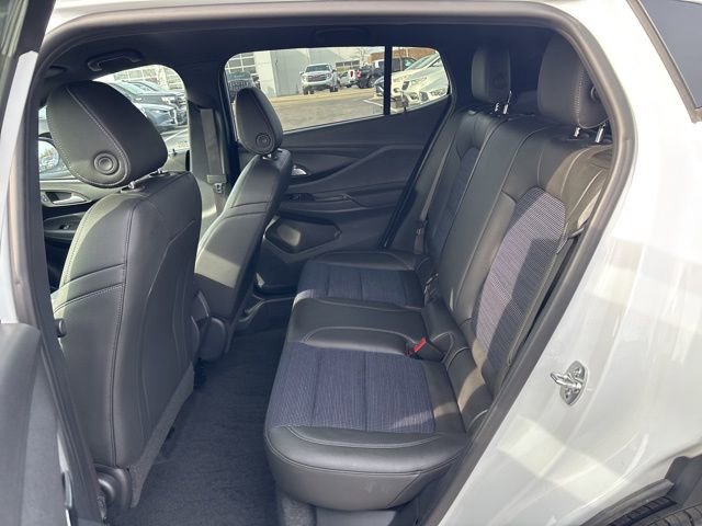 Certified 2025 Buick Envista Sport Touring FWD image 28