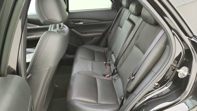 Used 2023 MAZDA CX-30 AWD 2.5 S w/ Premium Package image 21