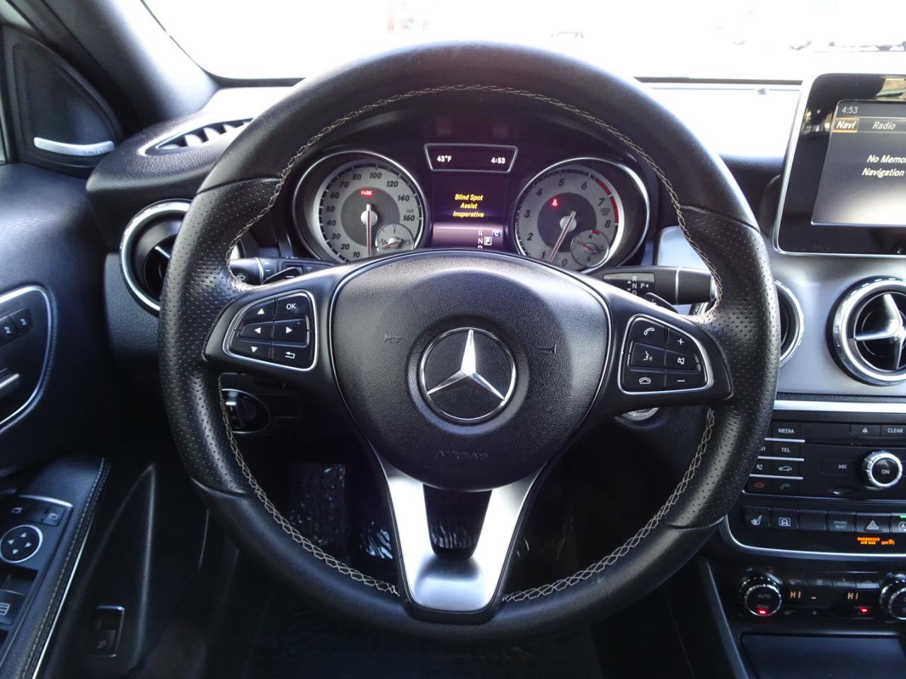 Used 2017 Mercedes-Benz GLA 250 GLA 250 4MATIC SUV image 17